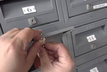 installing a lock for a mailbox